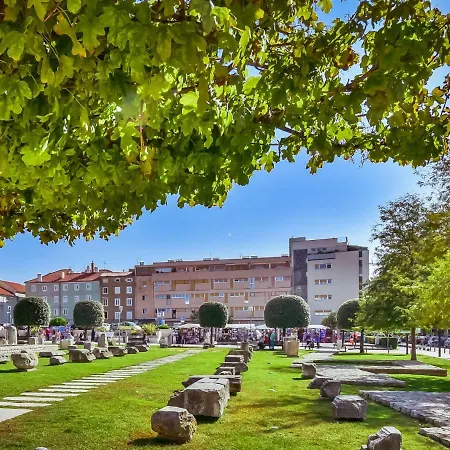 Yellow House By Interhome Villa *