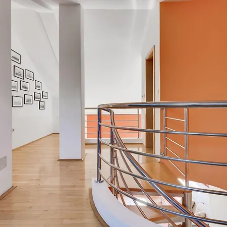 Yellow House By Interhome Zadar