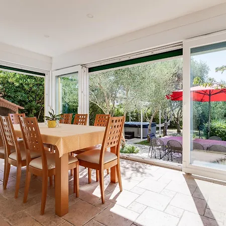 Yellow House By Interhome Villa *