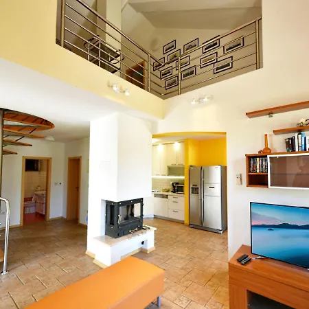 Yellow House By Interhome Zadar