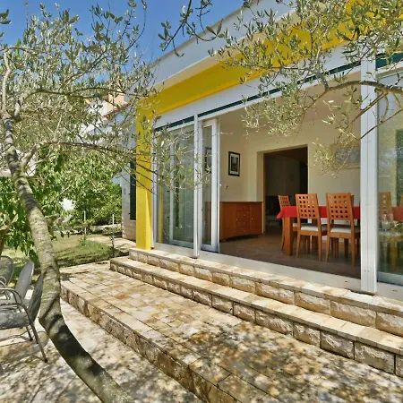 Yellow House By Interhome Villa