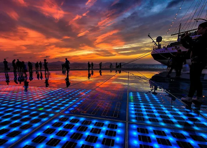 Yellow House By Interhome Ζαντάρ