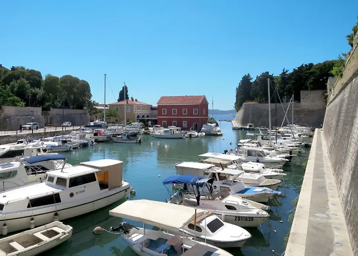 Yellow House By Interhome Βίλα Ζαντάρ