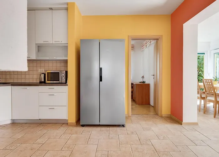 Yellow House By Interhome Βίλα Ζαντάρ