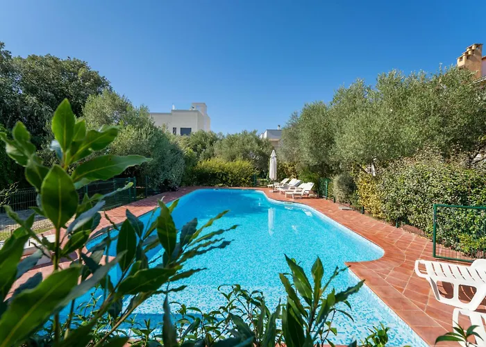 Βίλα Yellow House By Interhome *